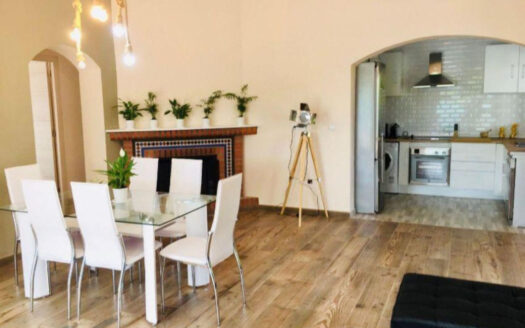 2 bedroom House in Estepona