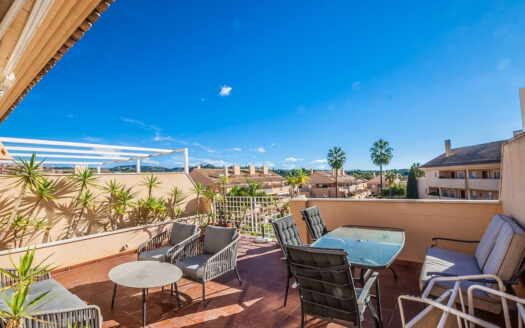 2 bedroom Apartment in Elviria