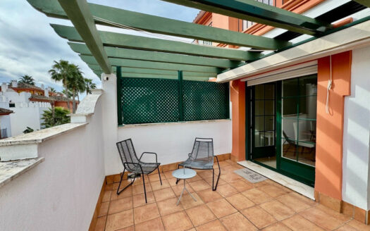 2 bedroom Apartment in New Golden Mile