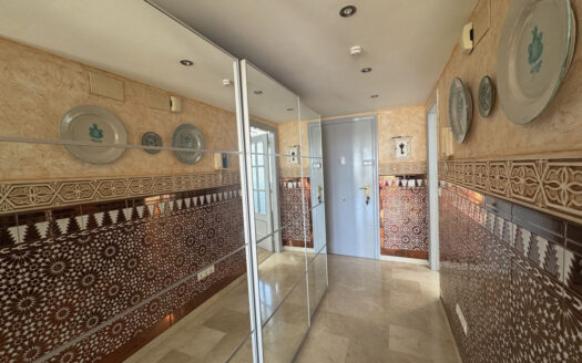 2 bedroom Apartment in Guadalmina Baja