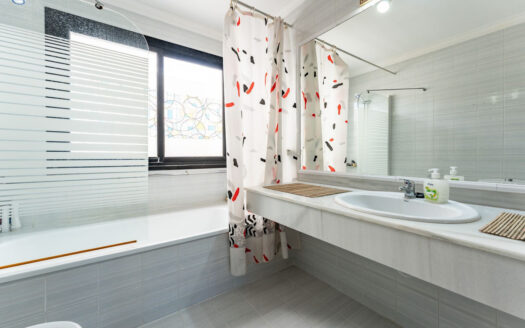 2 bedroom Apartment in Calahonda