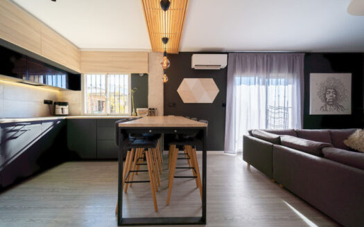 4 bedroom Apartment in El Coto