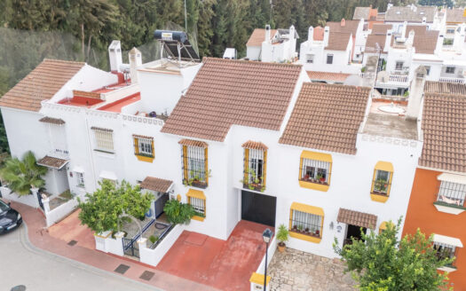 3 bedroom House in Nueva Andalucía