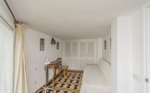 4 bedroom Apartment in Reserva De Marbella