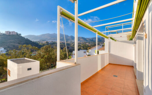 4 bedroom Apartment in Benalmadena
