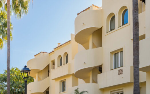 3 bedroom Apartment in Los Almendros