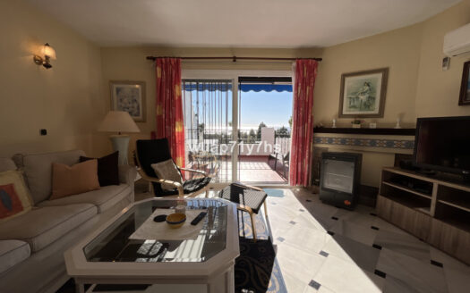 4 bedroom House in Calahonda