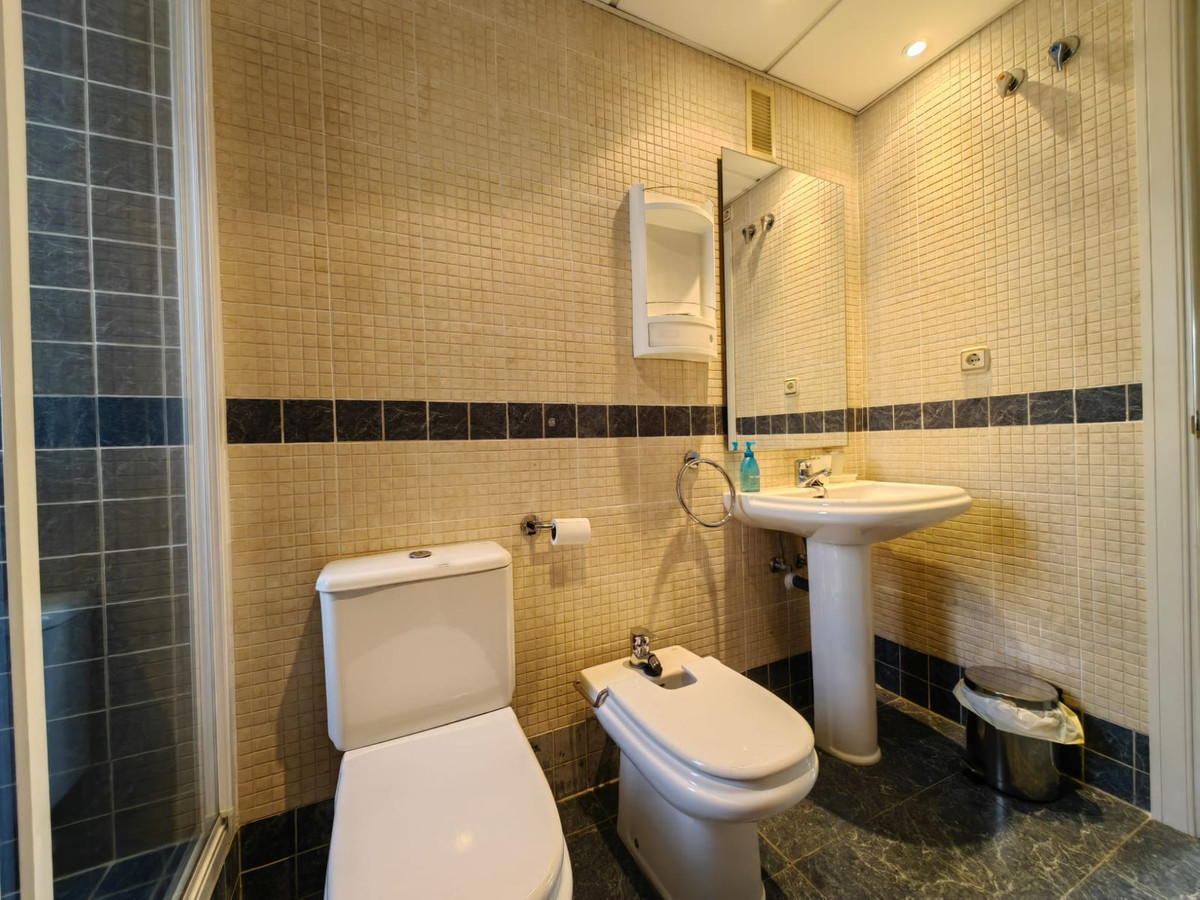 2 bedroom Apartment in Estepona