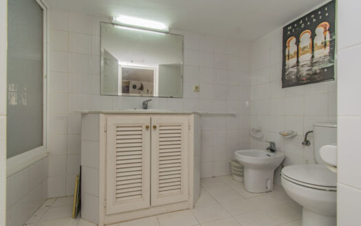 4 bedroom Apartment in Reserva De Marbella