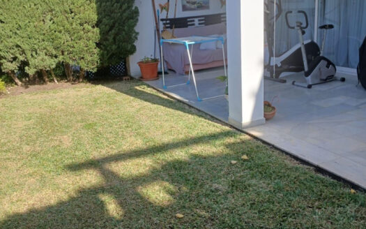 2 bedroom Apartment in Bel Air