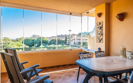2 bedroom Apartment in Elviria
