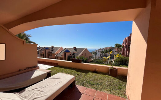 2 bedroom Apartment in Calahonda