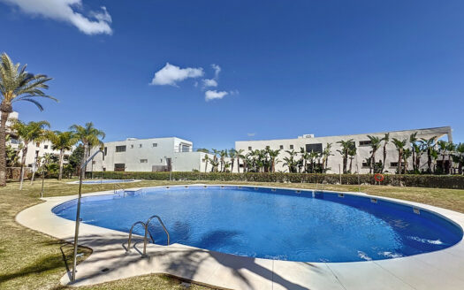 3 bedroom Apartment in Altos De Los Monteros