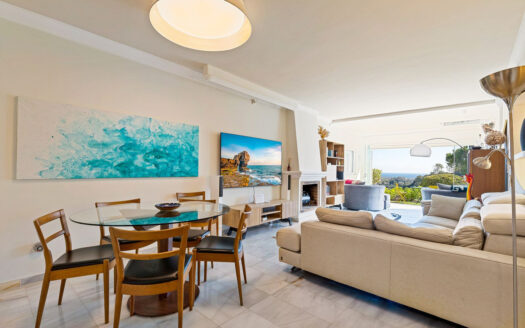 2 bedroom Apartment in Benahavís