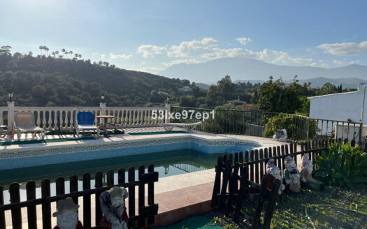 3 bedroom House in Estepona
