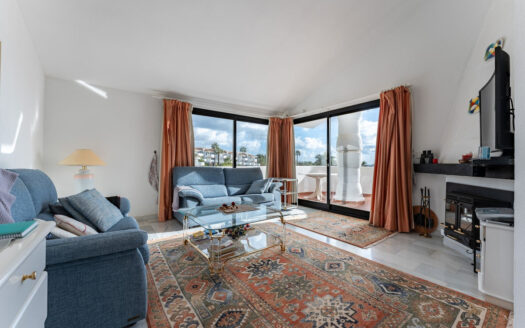 2 bedroom Apartment in Calahonda