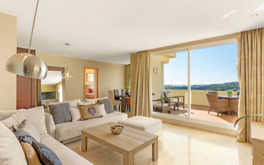 3 bedroom Apartment in Los Almendros