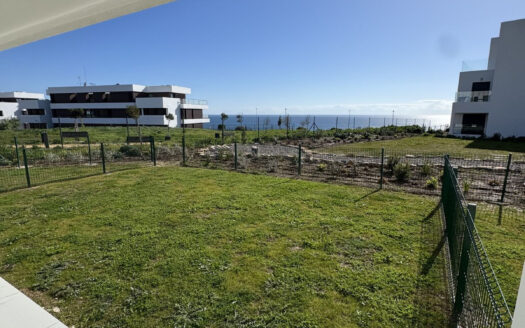 2 bedroom Apartment in Casares Playa
