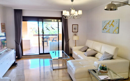 2 bedroom Apartment in Casares Playa