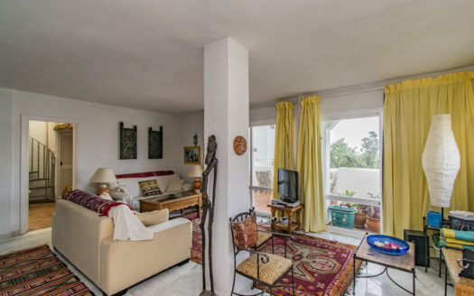 4 bedroom Apartment in Reserva De Marbella