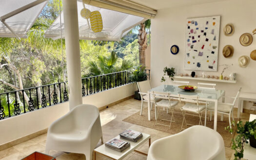 2 bedroom Apartment in Nueva Andalucía