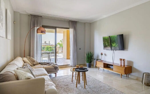 2 bedroom Apartment in Benahavís