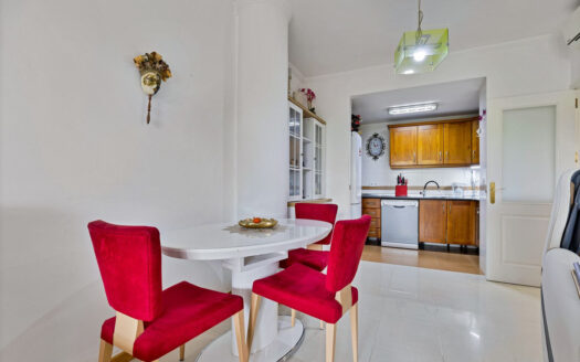 2 bedroom Apartment in Los Pacos