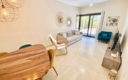 2 bedroom Apartment in Los Flamingos