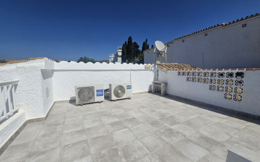 3 bedroom House in Calypso