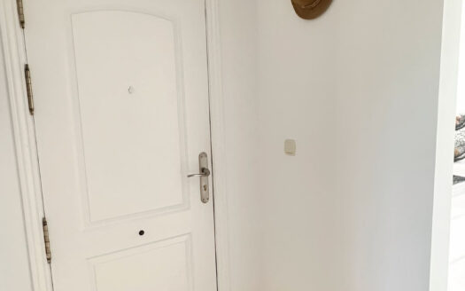 2 bedroom Apartment in Elviria