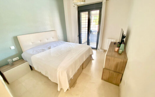 2 bedroom Apartment in Los Flamingos