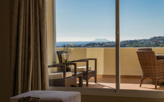 3 bedroom Apartment in Los Almendros