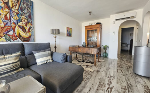 3 bedroom House in Calypso