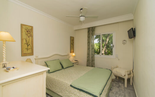 3 bedroom Apartment in Nueva Andalucía