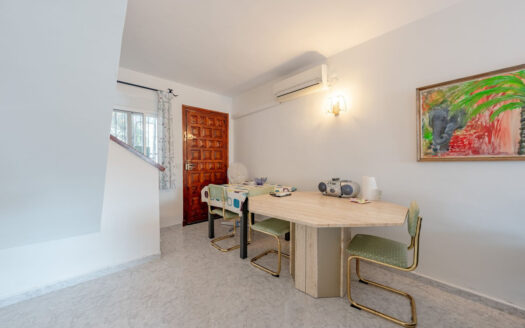 4 bedroom House in La Campana