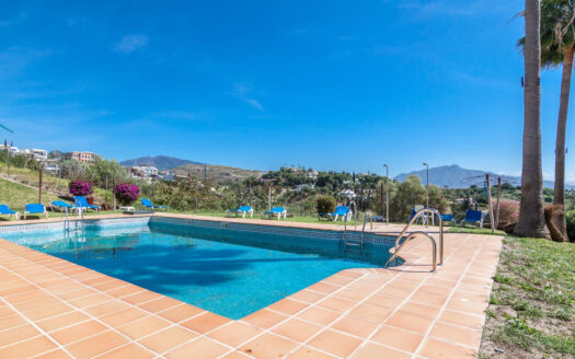 2 bedroom Apartment in Bel Air
