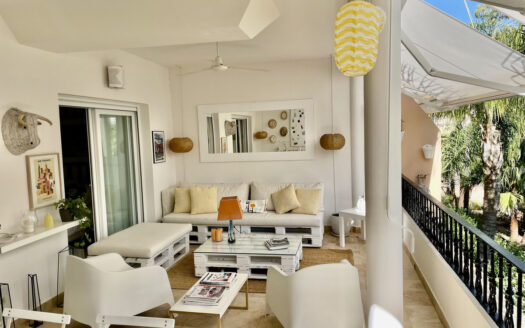 2 bedroom Apartment in Nueva Andalucía