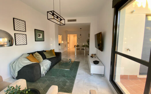 2 bedroom Apartment in New Golden Mile