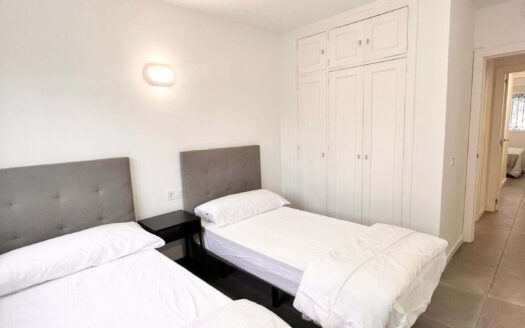 3 bedroom Apartment in Costalita