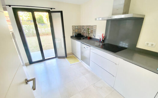 2 bedroom Apartment in Los Flamingos