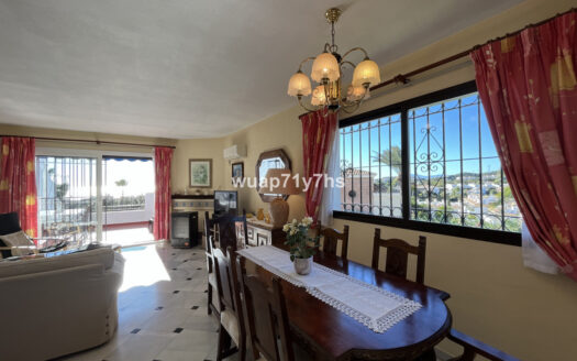 4 bedroom House in Calahonda