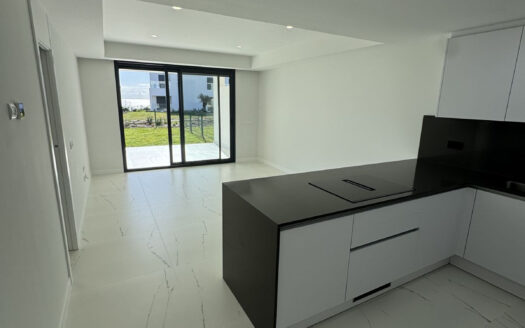 2 bedroom Apartment in Casares Playa