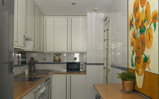 3 bedroom Apartment in Estepona