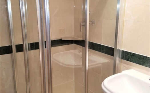 2 bedroom Apartment in Bel Air