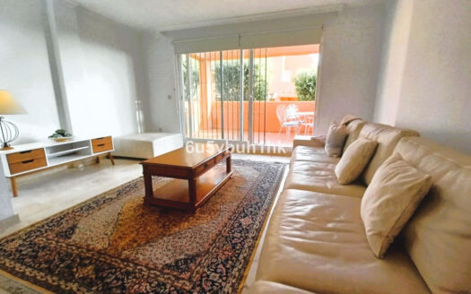 3 bedroom Apartment in Elviria