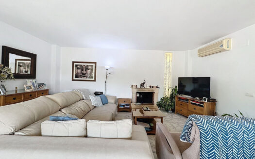 3 bedroom House in Estepona