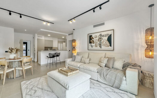 2 bedroom Apartment in Casares Playa