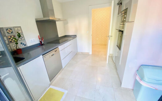 2 bedroom Apartment in Los Flamingos