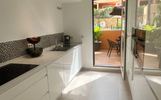 2 bedroom Apartment in Elviria