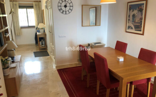 3 bedroom Apartment in Estepona